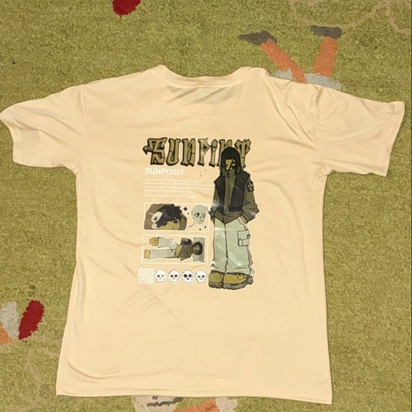 Graphic T-Shirt - Picture 2 of 5